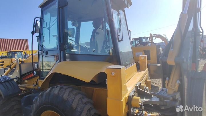 Экскаватор-погрузчик CASE 695SM, 2023