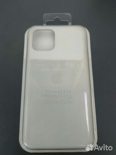 Силиконовый чехол на iPhone 11 proбелый