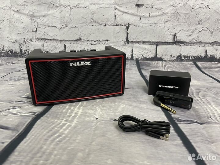 Гитарный комбоусилитель Nux Mighty Air