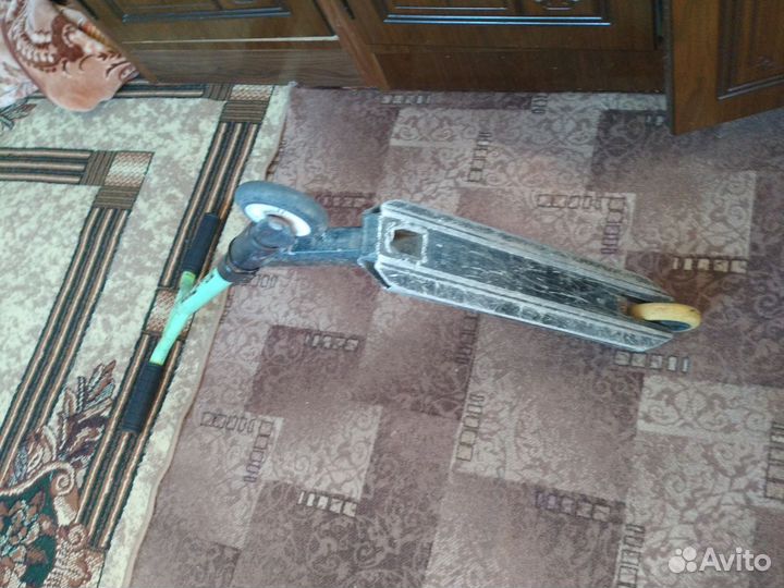 Трюковой самокат