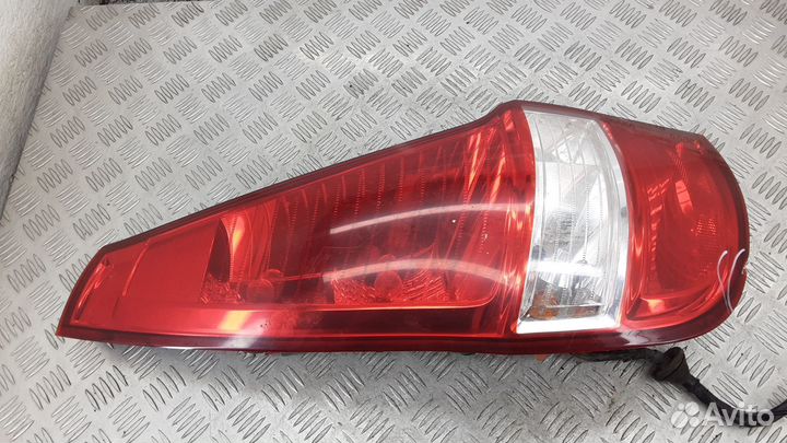 Фонарь 924012L010 Hyundai i30 (2007-2012)