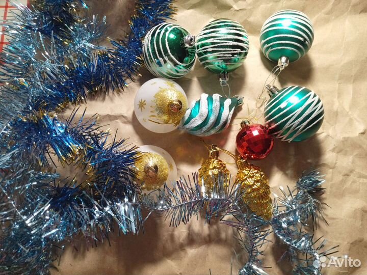 Елочные игрушки новые стекло