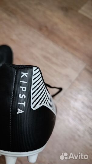 Футбольные бутсы 38 размер новые