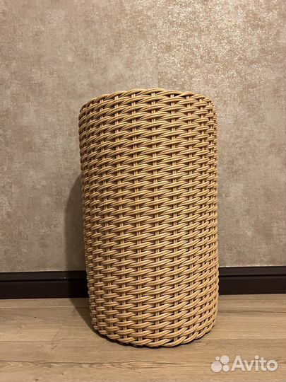 Кашпо из ротанга