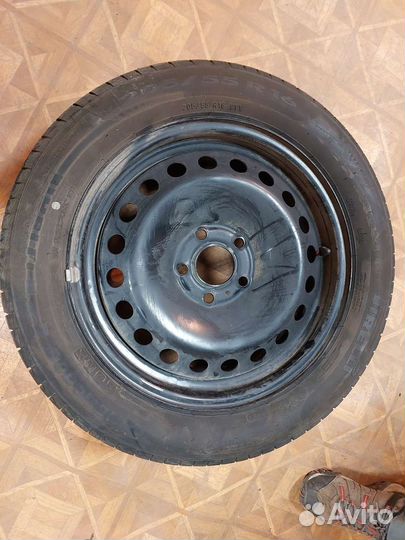 Шины новые 205 55 r16 летние Pirelli на дисках