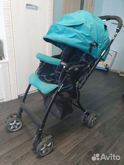 Коляска прогулочная