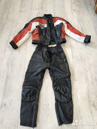 Мотокомбинезон раздельный кожаный