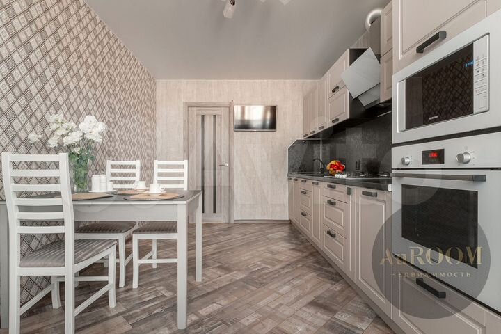 2-к. квартира, 60,4 м², 5/10 эт.