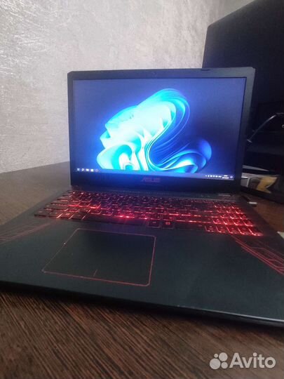 Asus fx570ud-DM191T Ноутбук игровой