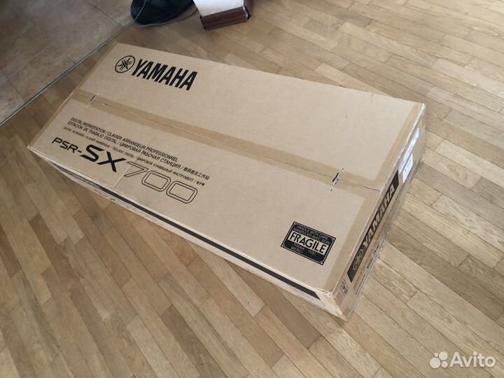 Yamaha PSR-SX700 в наличии, новый