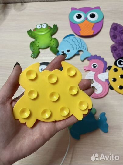 Игрушки для купания в ванной