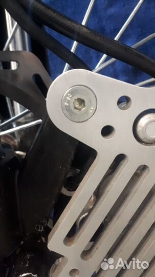 Защита тормозного суппорта