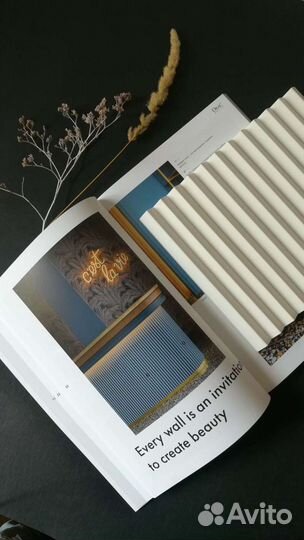 Монтаж плинтуса карниза молдинга