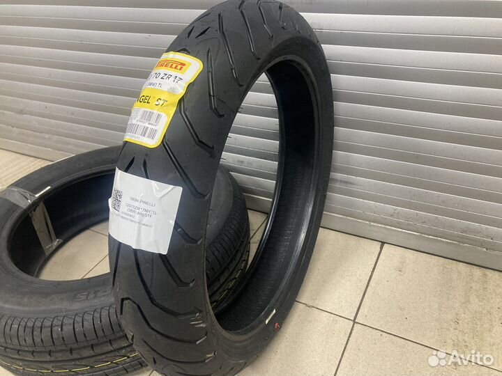 Мотошина 2023 Год Pirelli Angel ST 120/70 ZR17