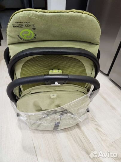 Прогулочная коляска cybex eezy s plus 2 новая