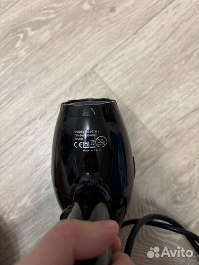 Плойки, фен и выпрямитель для волос