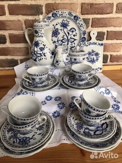 Сервиз Kahla синий лук, «Луковый узор»