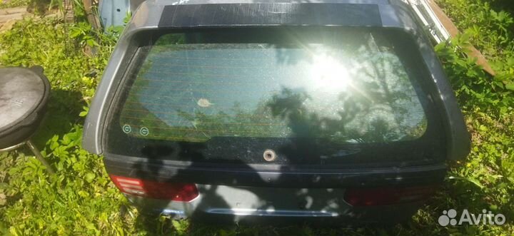 Legnum крышка багажника