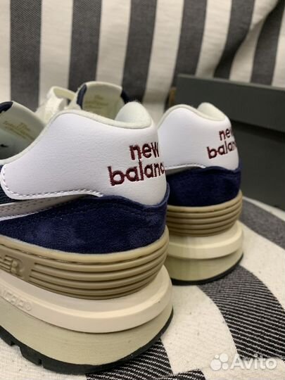 New Balance 574 Blue White Gold