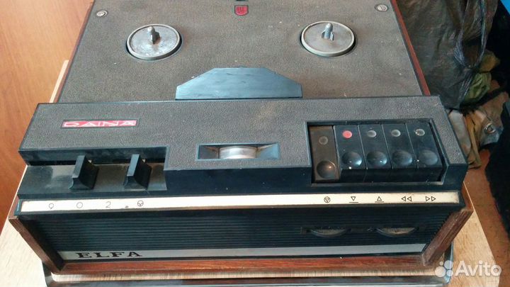 Катушечный магнитофон DainaElfa (необходим ремонт)