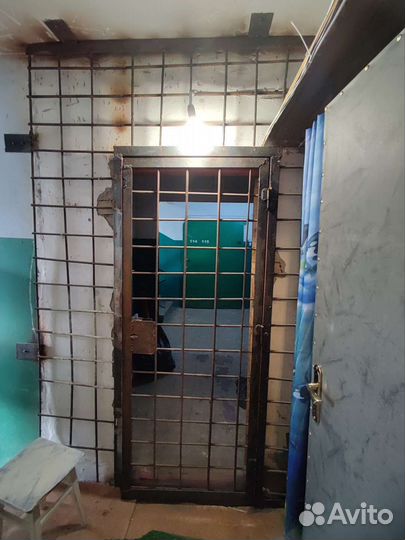 Дверь входная железная бу