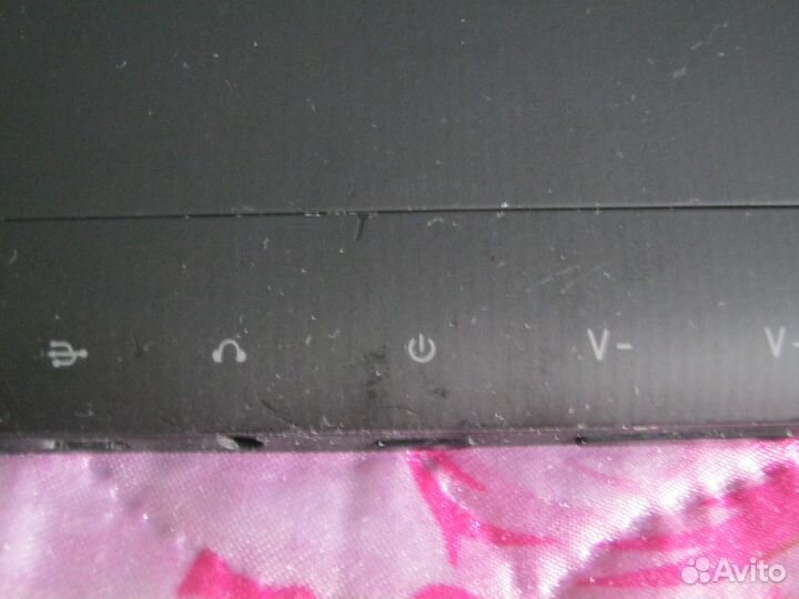 Планшет на Запчасти или под востоновление