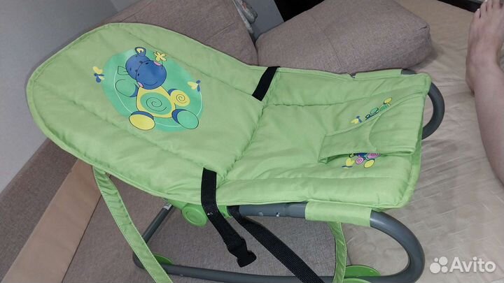 Шезлонг детский