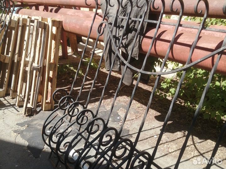 Решётки кованные 3 шт оконные