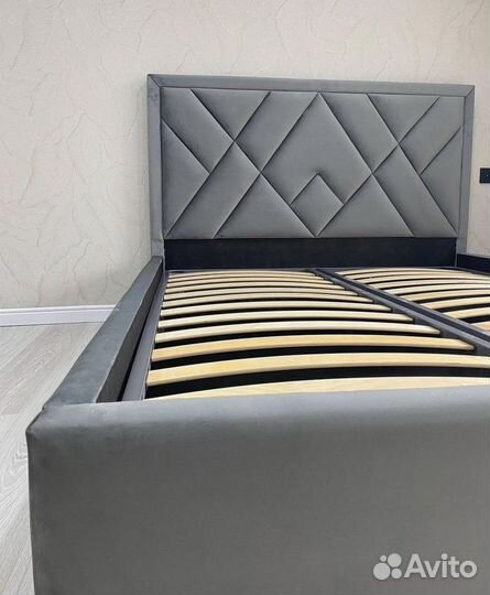 Современная кровать