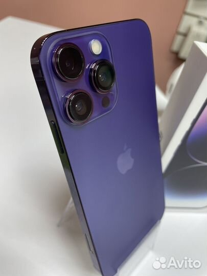 iPhone xr в корпусе 13