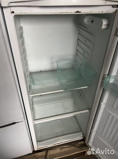 Шкаф холодильный с заморозкой / рассрочка