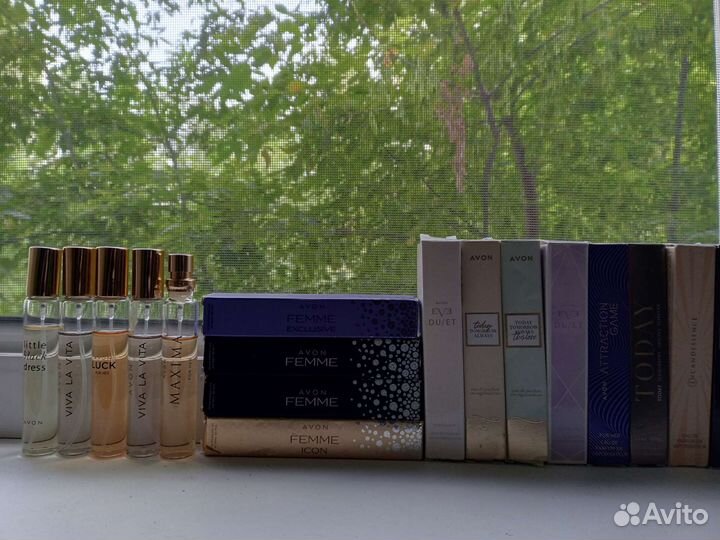 Миниатюры Avon