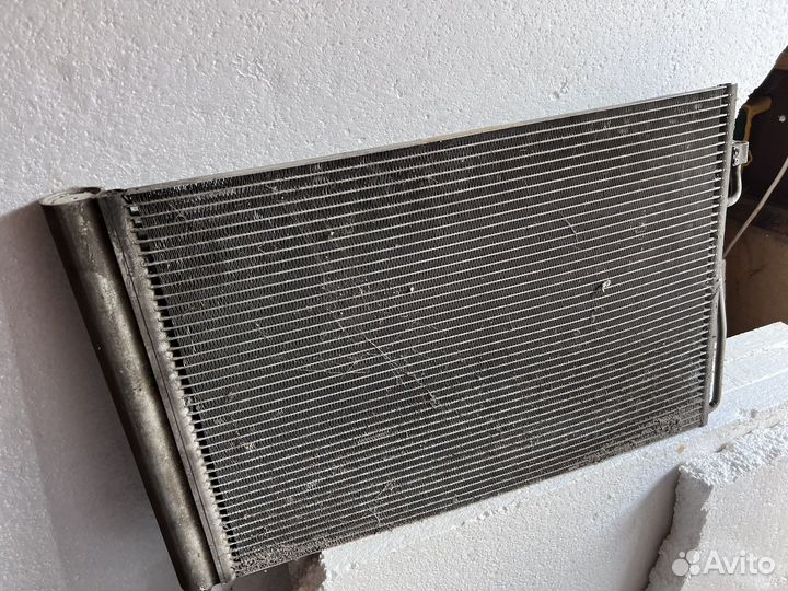 Радиатор кондиционера BMW 7 E65/E66/E67