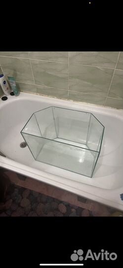 Аквариум с тумбой