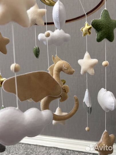 Мобиль из фетра