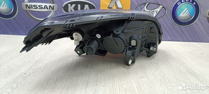 Фара Renault sandero stepway Лев