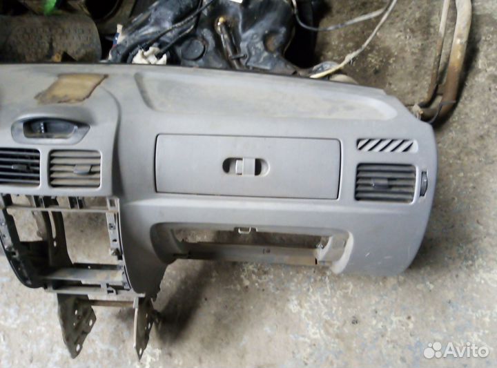 Торпедо щиток приборов Киа Рио 1 рестайлинг