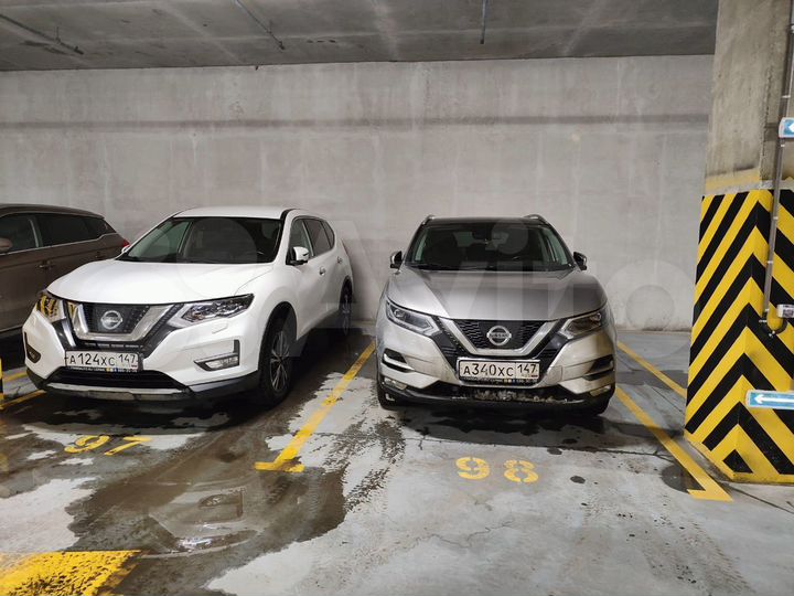 Машиноместо, 13 м²