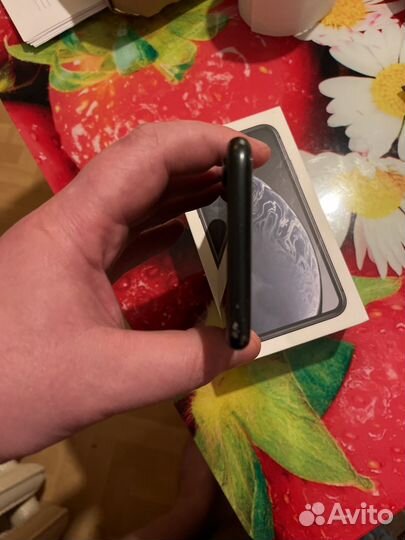 iPhone Xr, 128 ГБ