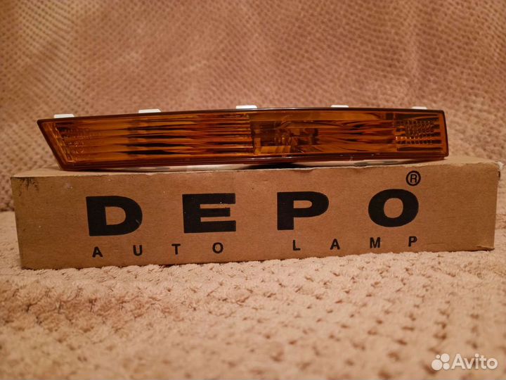 Указатель поворота нижний правый Passat b6