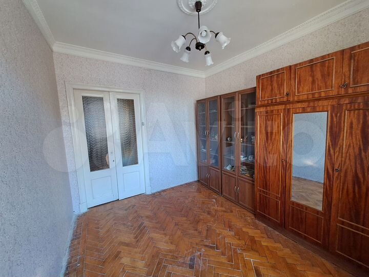 3-к. квартира, 64 м², 4/4 эт.