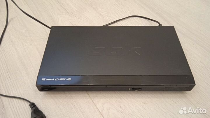 Караоке DVD-плеер BBK DVP971HD