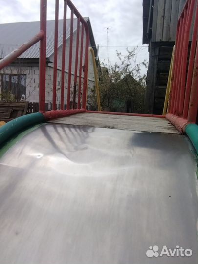 Детская горка уличная