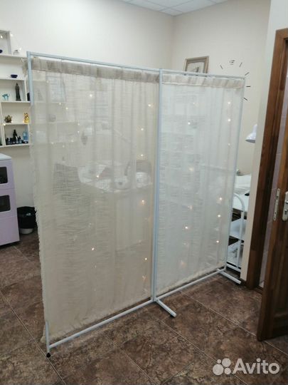 Ширма двухстворчатая