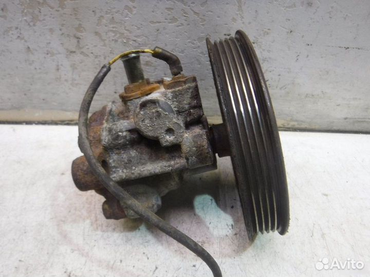 Насос гур Mitsubishi Space Wagon N3 N4