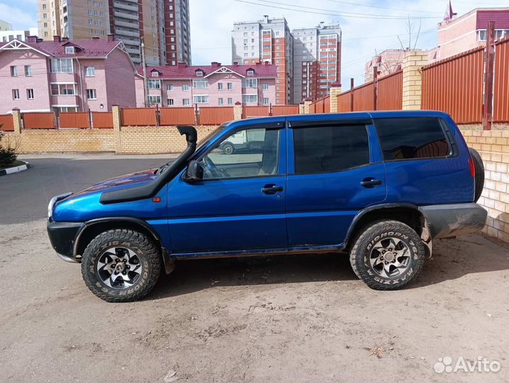 Nissan Terrano 2.7 МТ, 1994, 301 000 км