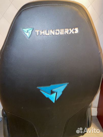 Компьютерное кресло thunder x3