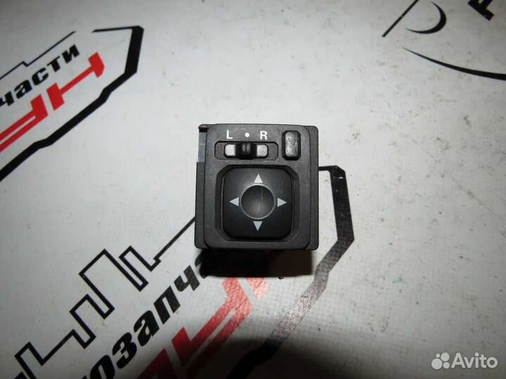 Блок управления зеркалами mitsubishi. montero IO o