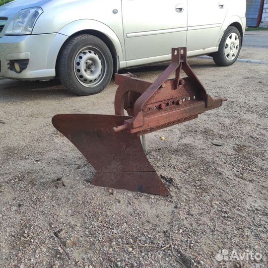 Плуг для мини-трактора мтз-132