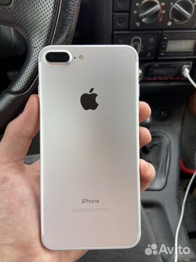 Телефон iPhone 7 plus